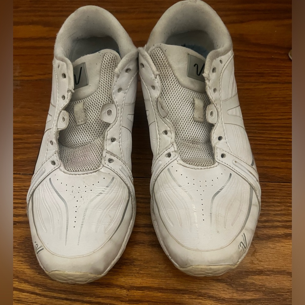 Varsity cheer shoes